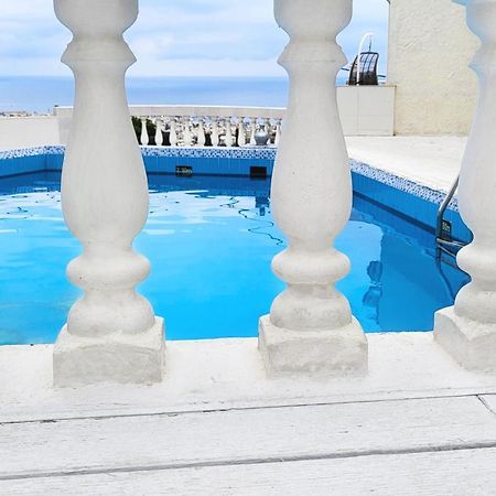 Room In Apartment - Beautiful And Spacious Room Near Cretan Sea Χερσόνησος Εξωτερικό φωτογραφία