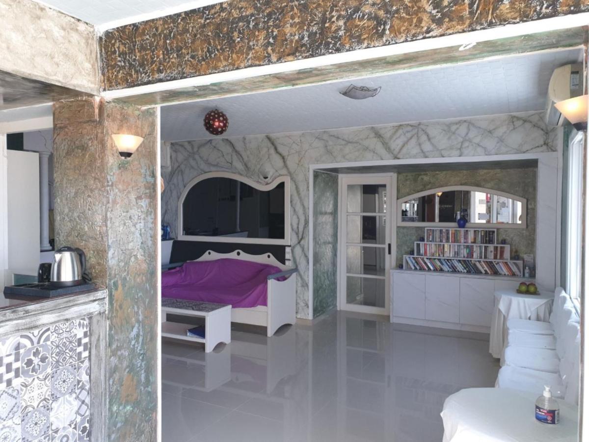 Room In Apartment - Beautiful And Spacious Room Near Cretan Sea Χερσόνησος Εξωτερικό φωτογραφία