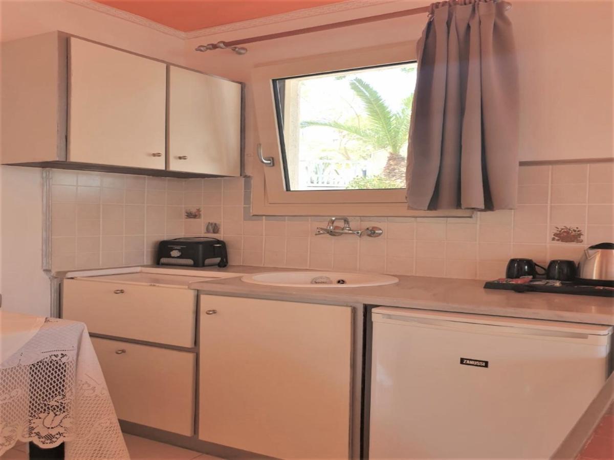 Room In Apartment - Beautiful And Spacious Room Near Cretan Sea Χερσόνησος Εξωτερικό φωτογραφία